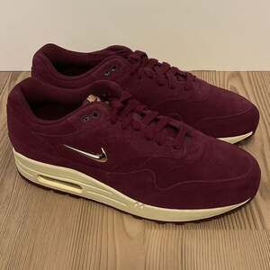 Nike Air Max 1 Premium SC Jewel Bordeaux Suede Wm Sz 10